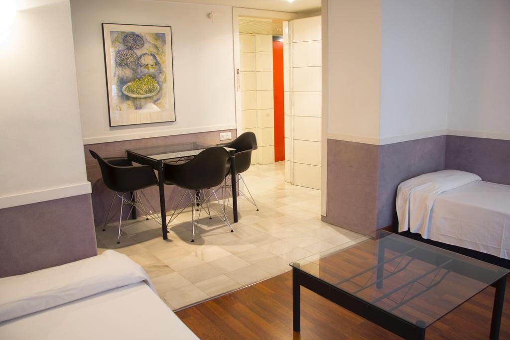 Apartamentos Descartes バルセロナ エクステリア 写真