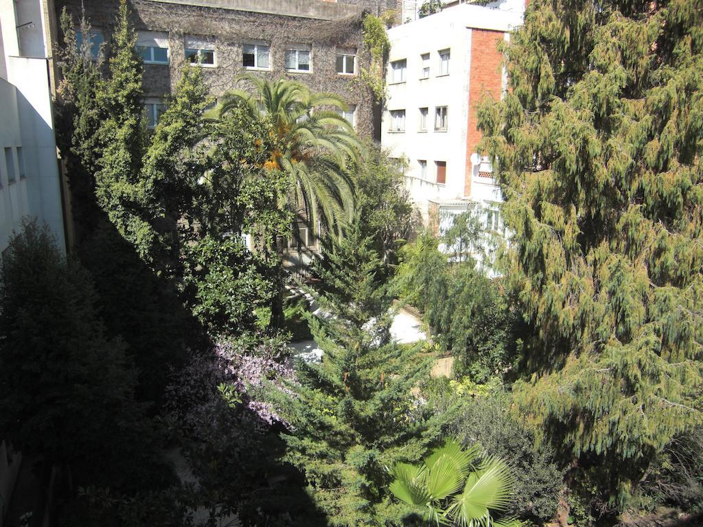 Apartamentos Descartes バルセロナ エクステリア 写真