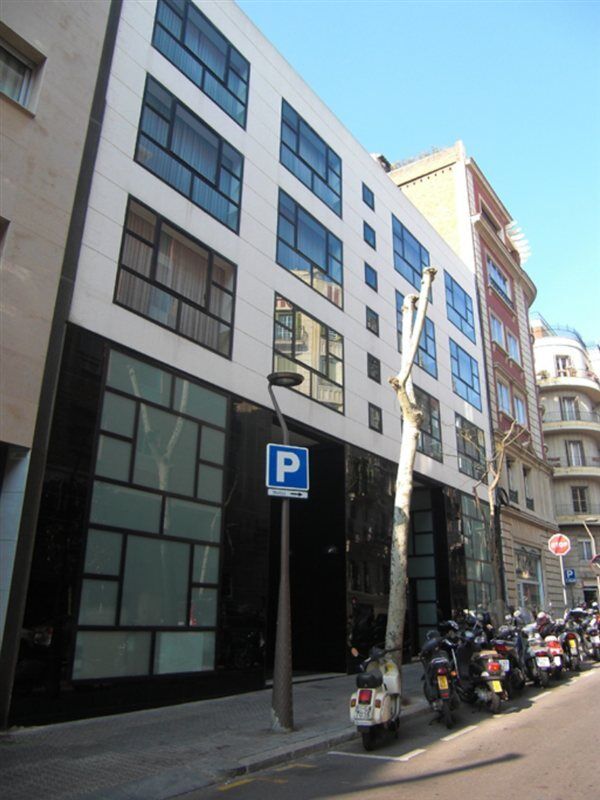 Apartamentos Descartes バルセロナ エクステリア 写真